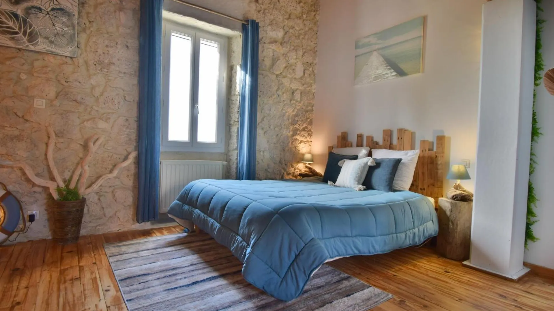 Chambre d'hôtes Le Bol d'Air avec jacuzzi Castelnau-sur-lʼAuvignon
